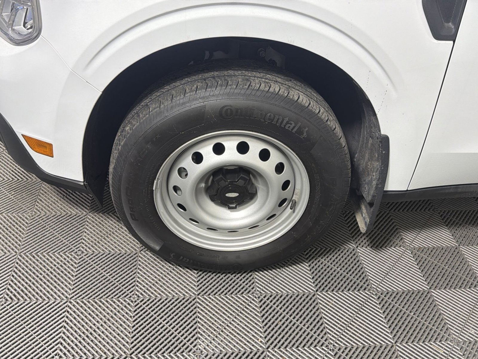 Used 2024 Ford Maverick XL w/ Equipment Group 100A Standard image 12