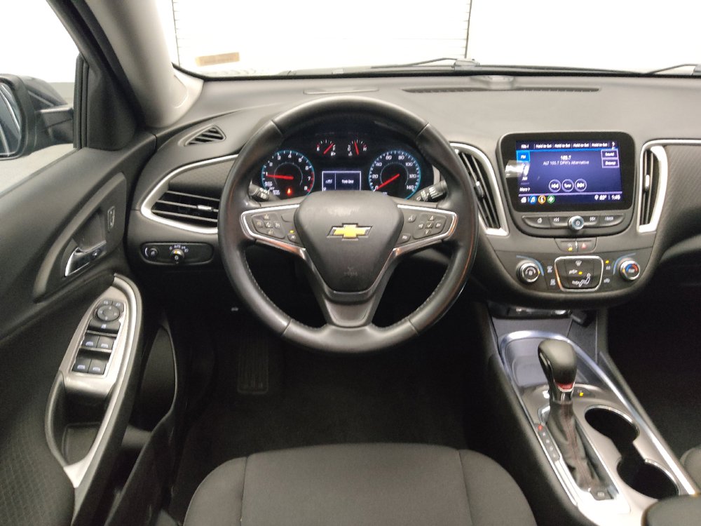 Used 2022 Chevrolet Malibu RS FWD image 22