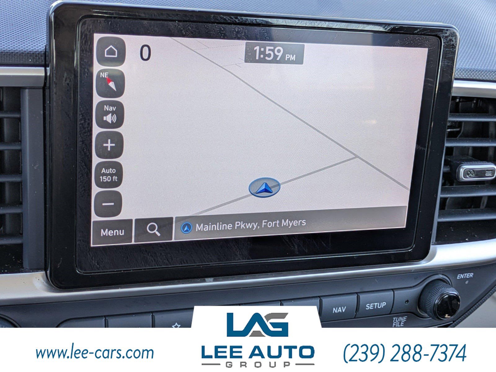 Used 2024 Hyundai Venue Limited image 22