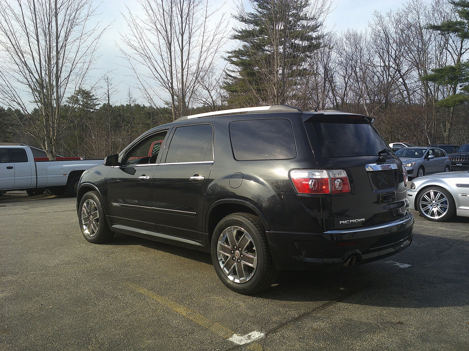 Used 2012 GMC Acadia Denali image 5
