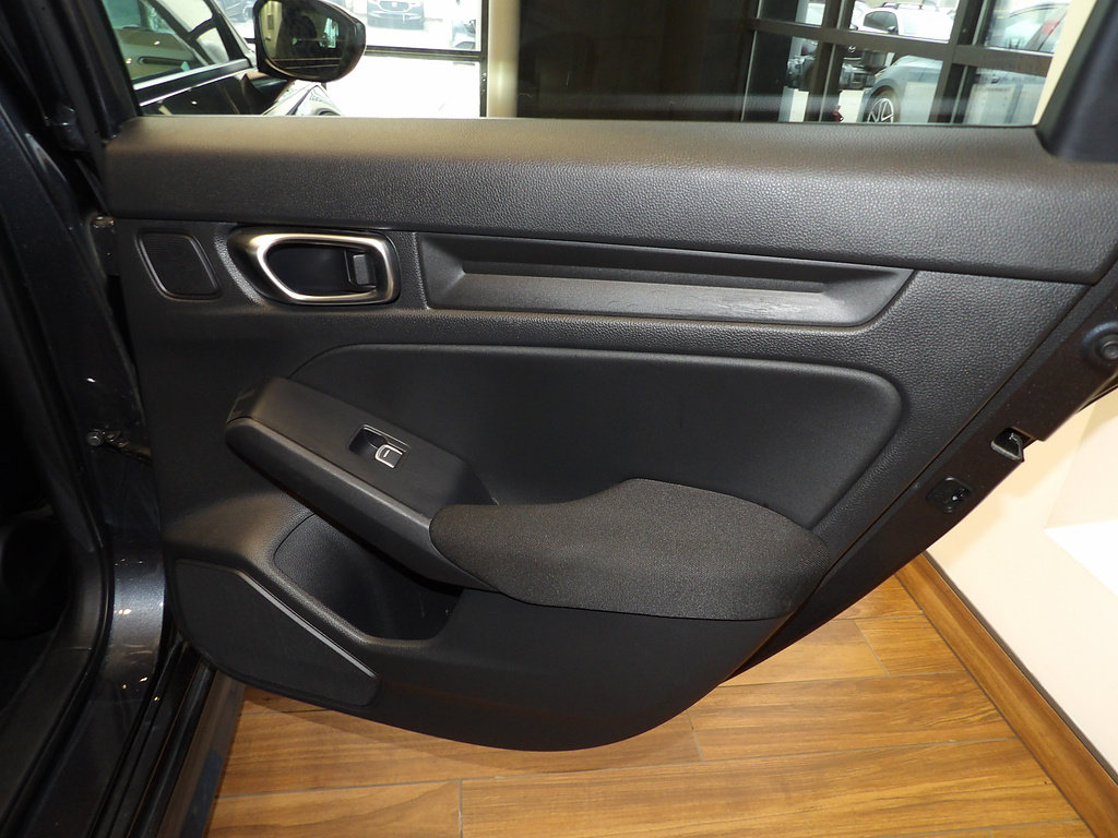 Used 2025 Honda Civic Sport image 15