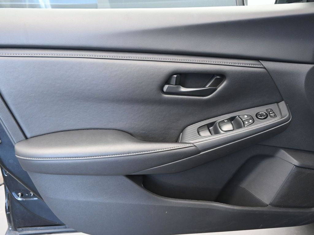 Used 2025 Nissan Sentra S image 20