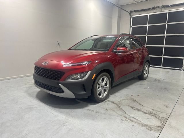 Used 2023 Hyundai Kona SEL w/ Convenience Package FWD image 2