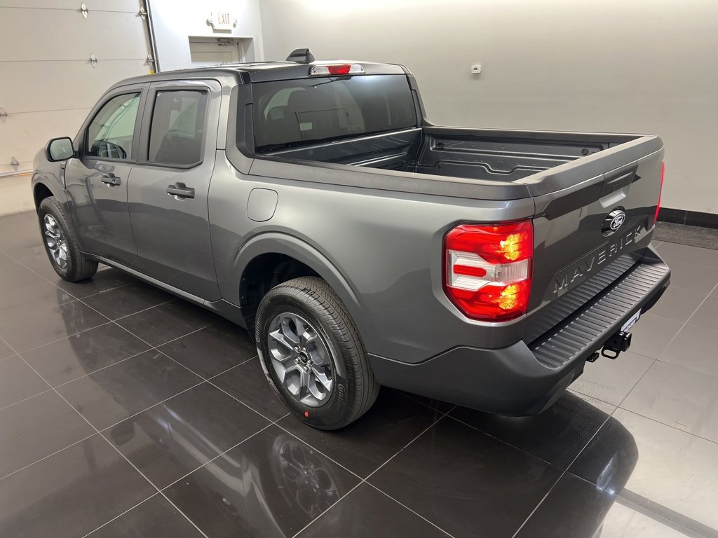 New 2025 Ford Maverick XLT w/ Equipment Group 301A image 4