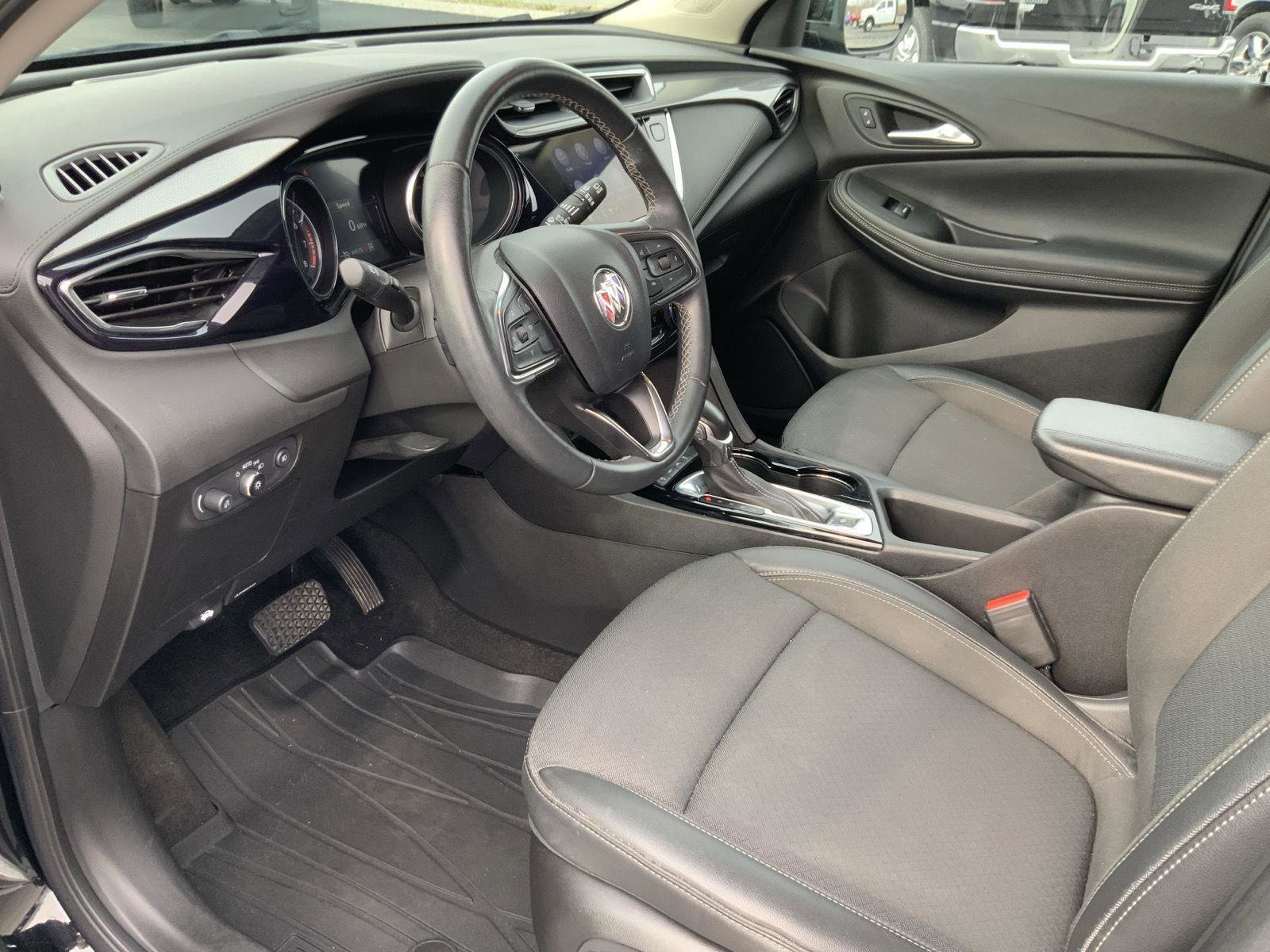 Used 2022 Buick Encore GX Select w/ Sport Touring Package AWD/4WD image 26