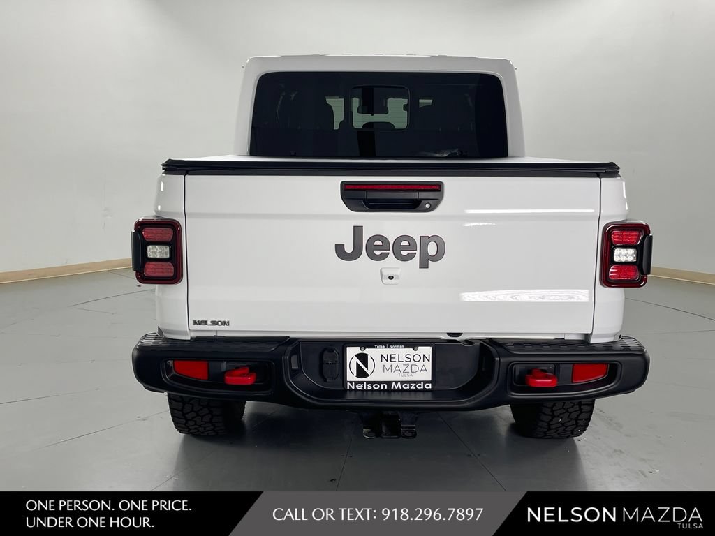 Used 2025 Jeep Gladiator Rubicon AWD/4WD image 7