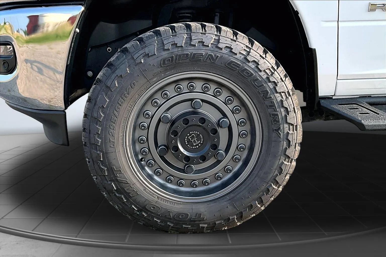 Used 2025 RAM 2500 Laramie w/ Towing Technology Group AWD/4WD image 33