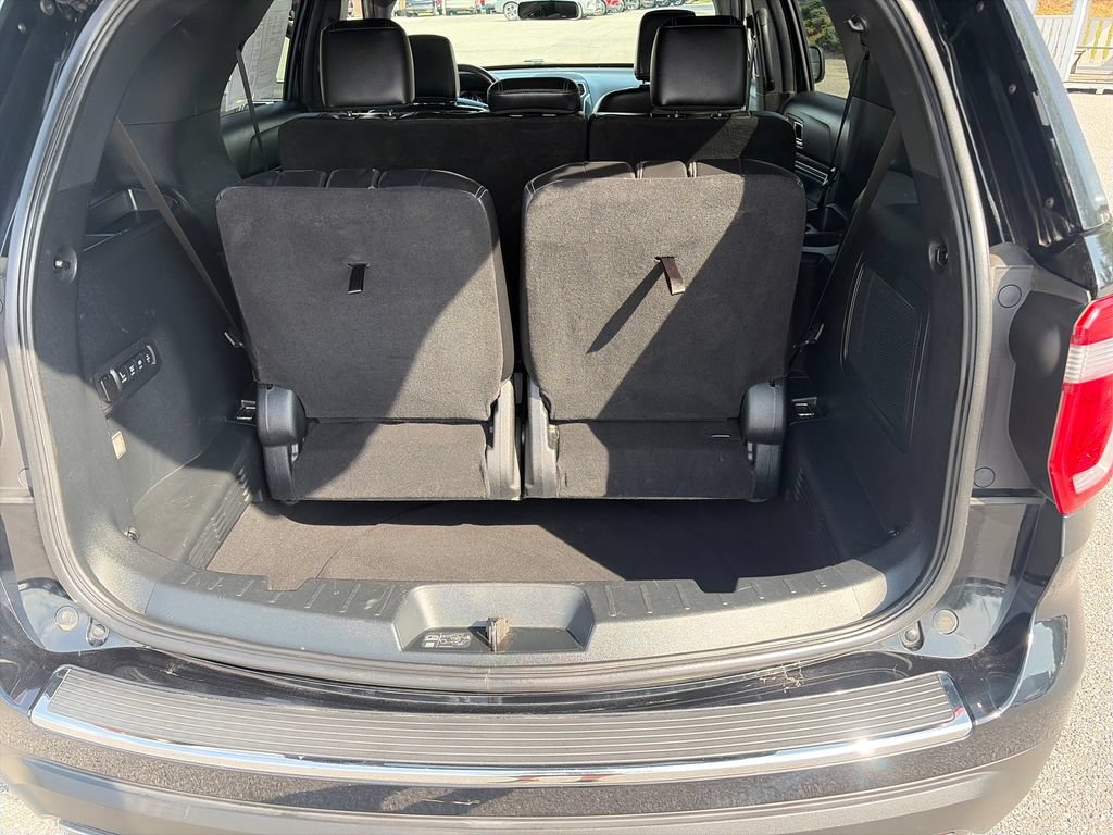 Used 2018 Ford Explorer Limited AWD/4WD image 23