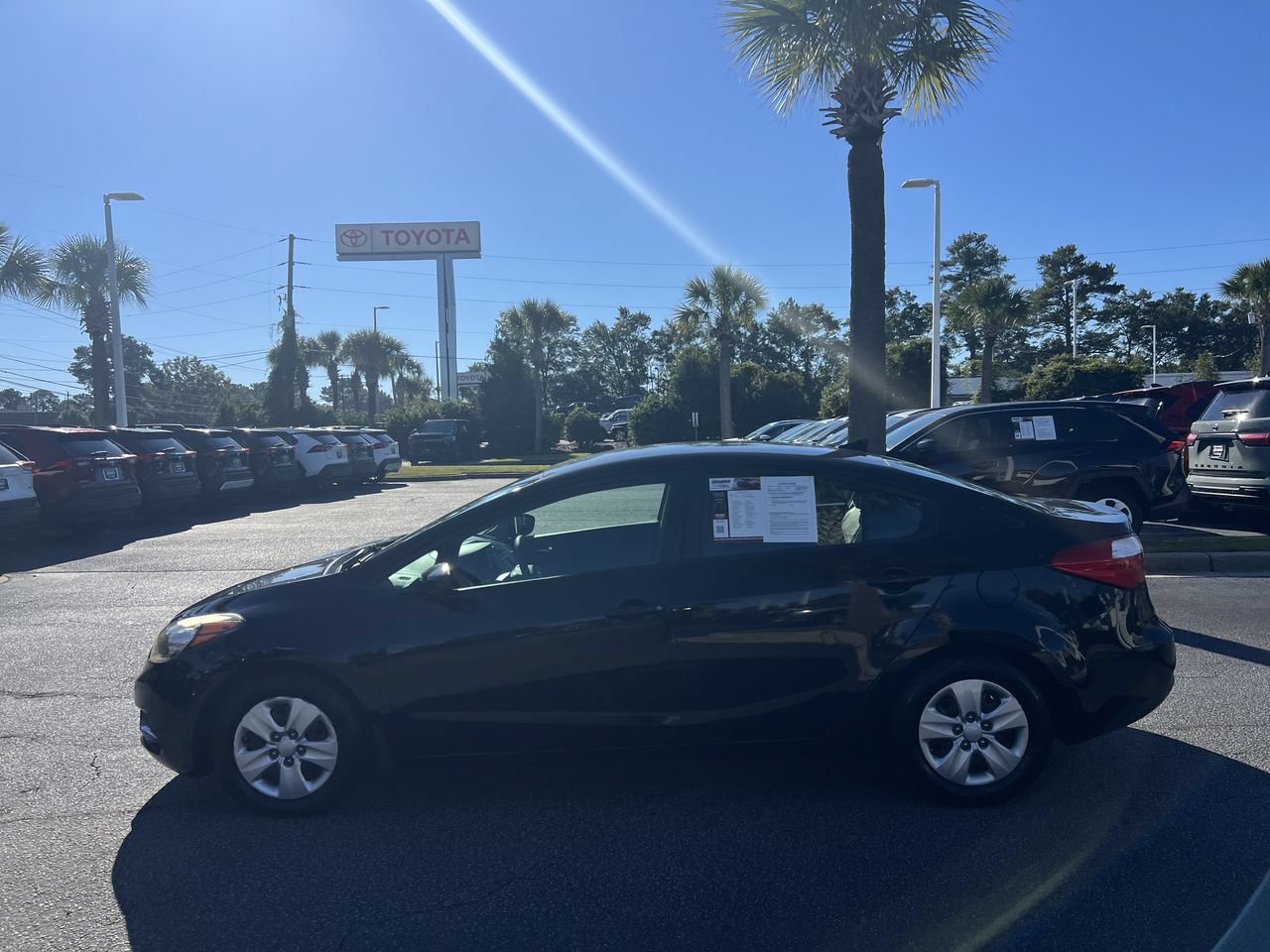 Used 2015 Kia Forte LX FWD image 7