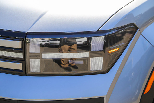 New 2027 Hyundai Santa Fe SEL FWD image 8