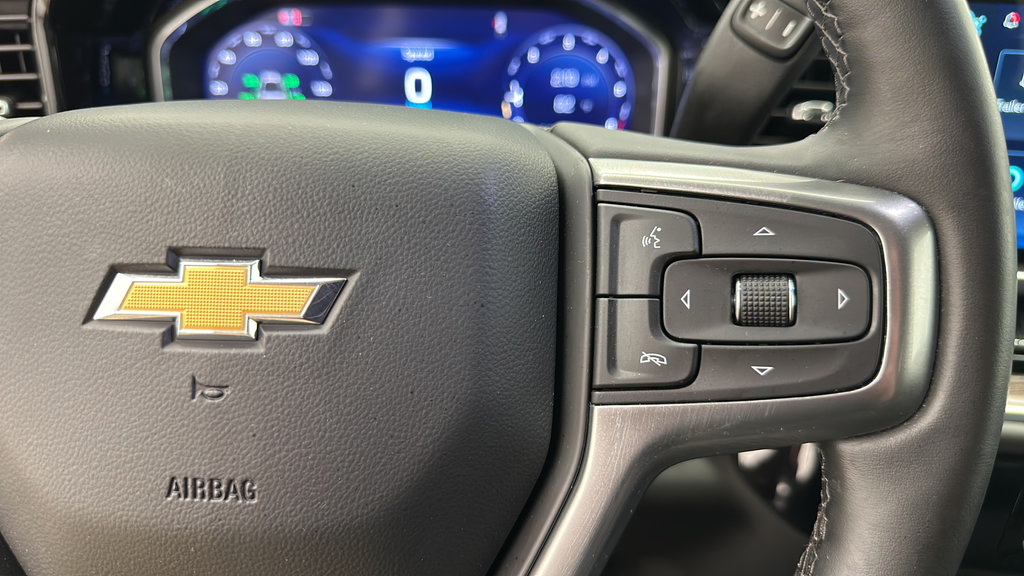 Used 2024 Chevrolet Silverado 1500 LT AWD/4WD image 20
