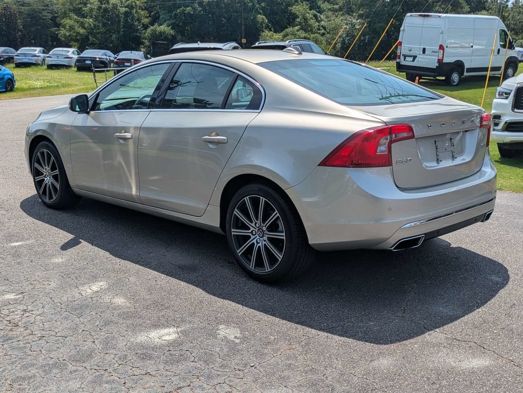 Used 2018 Volvo S60 T5 Inscription FWD image 6