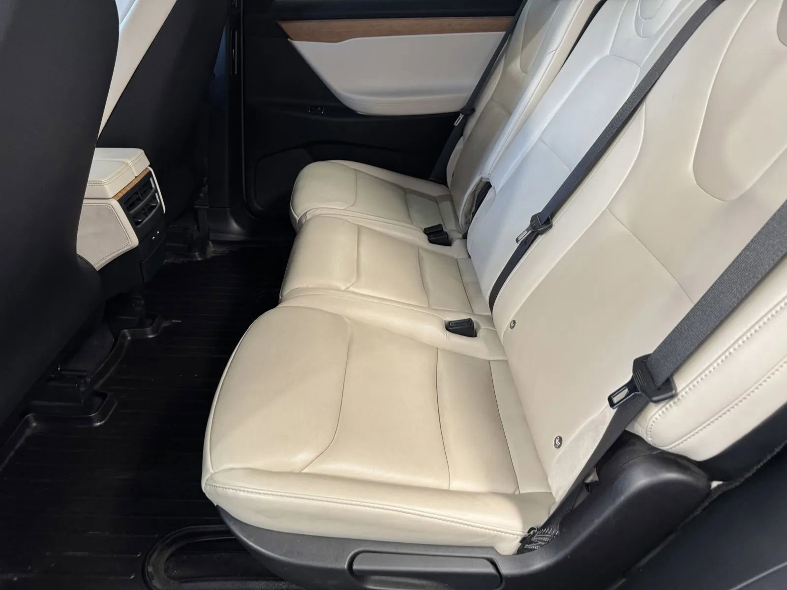 Used 2019 Tesla Model X Long Range AWD/4WD image 9
