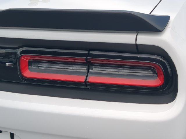 Used 2023 Dodge Challenger R/T RWD image 11