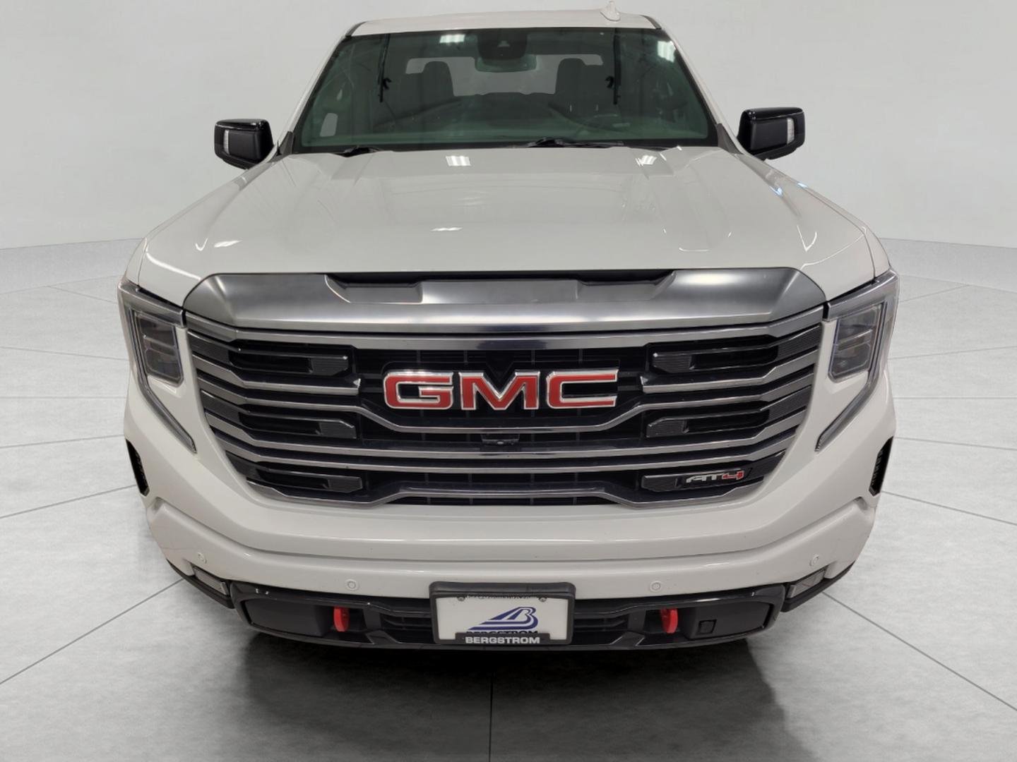 Certified 2024 GMC Sierra 1500 AT4 w/ AT4 Preferred Package AWD/4WD image 14