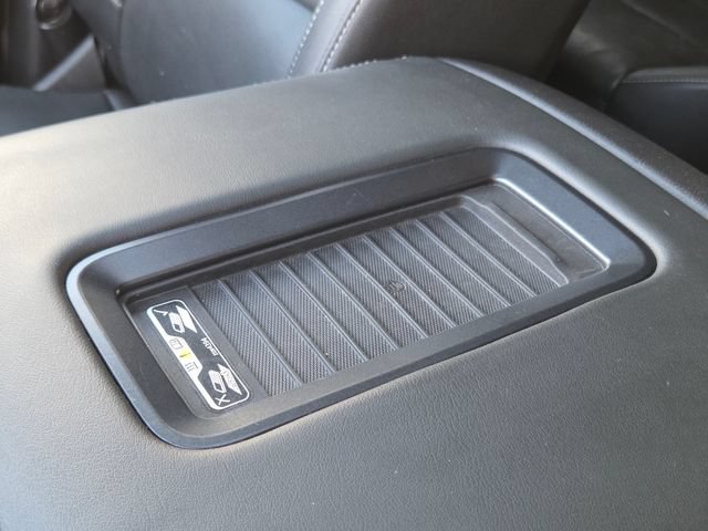 Used 2016 GMC Yukon SLT w/ Open Road Package AWD/4WD image 15