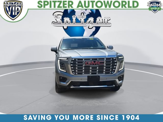 Used 2025 GMC Yukon XL Denali AWD/4WD image 3