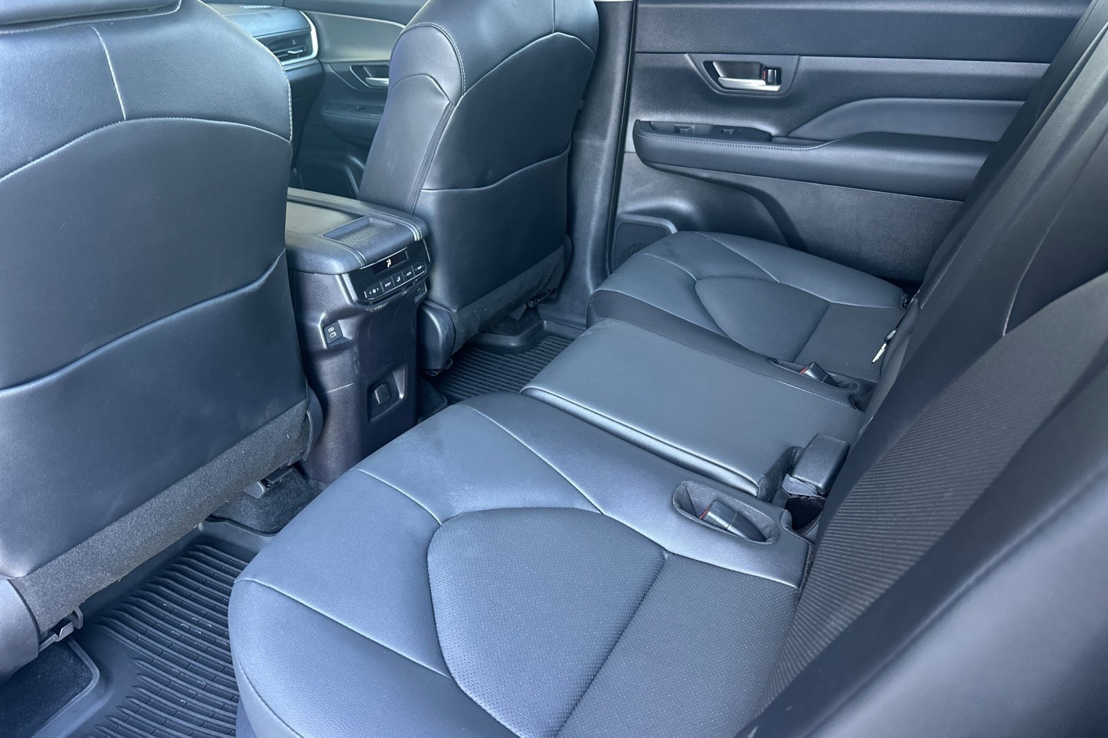 Certified 2026 Toyota Grand Highlander FWD image 11