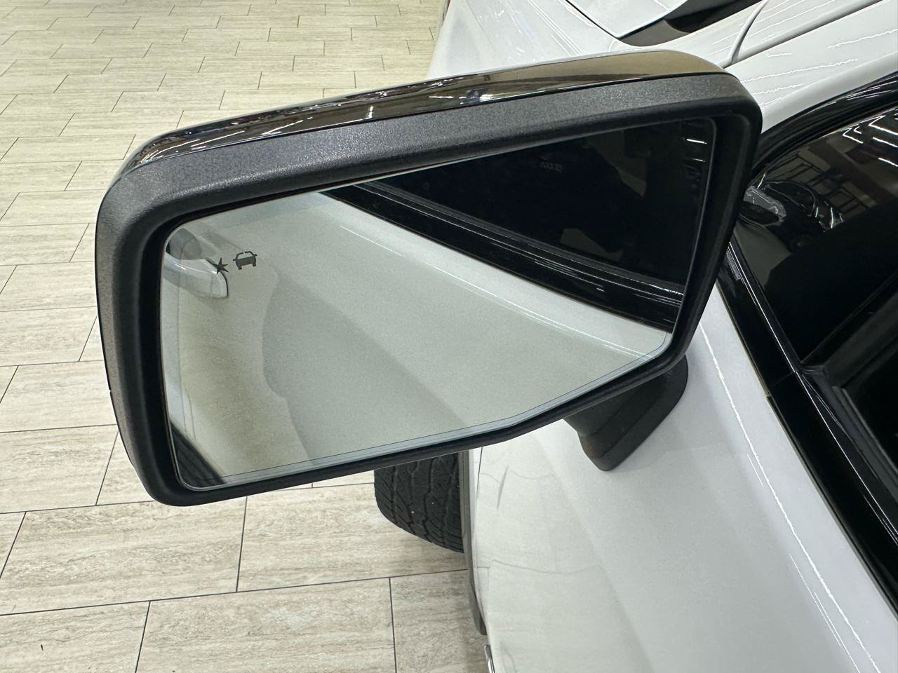 Used 2019 GMC Sierra 1500 AT4 w/ AT4 Premium Package AWD/4WD image 12
