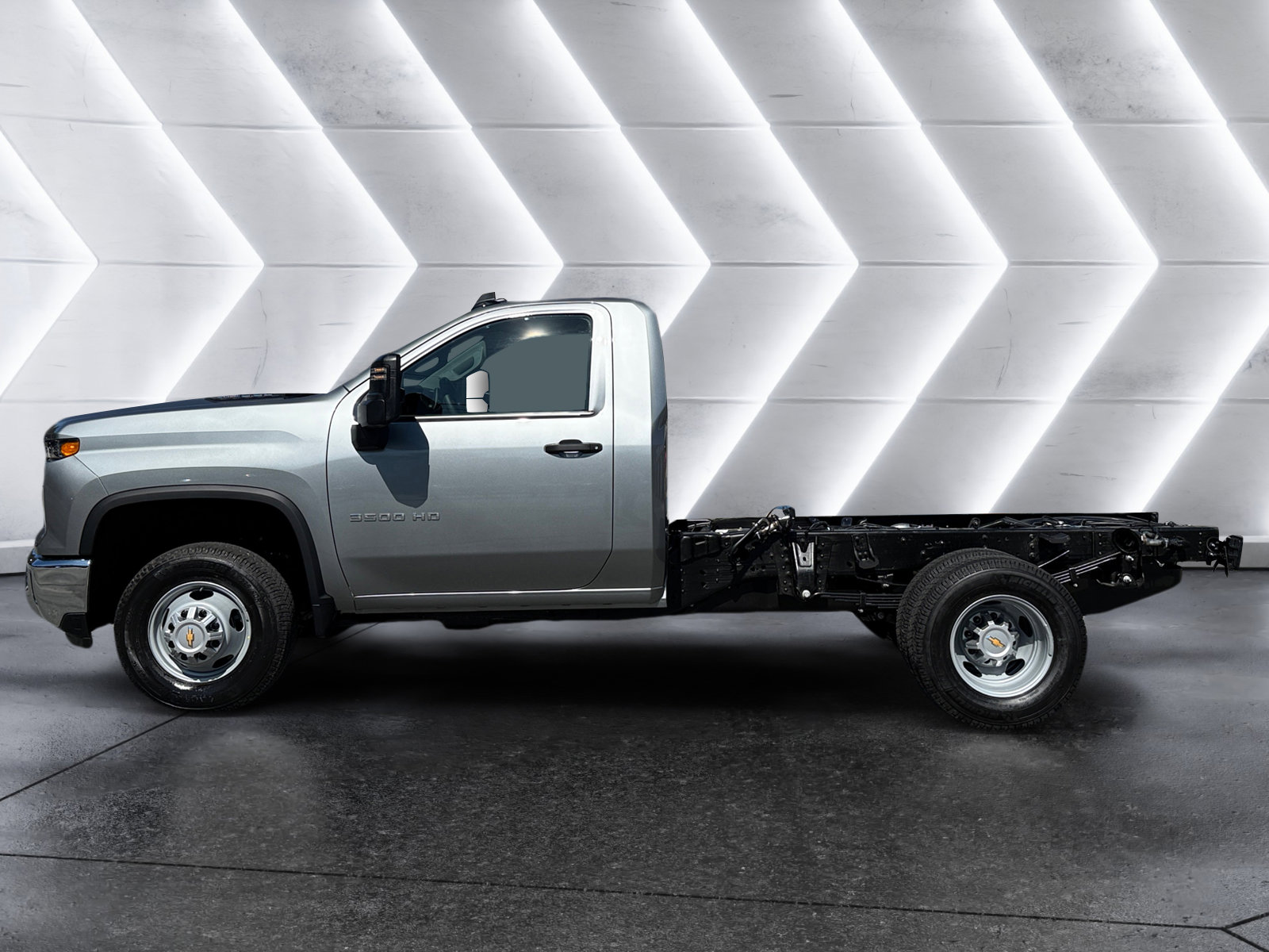 New 2026 Chevrolet Silverado 3500 W/T image 3