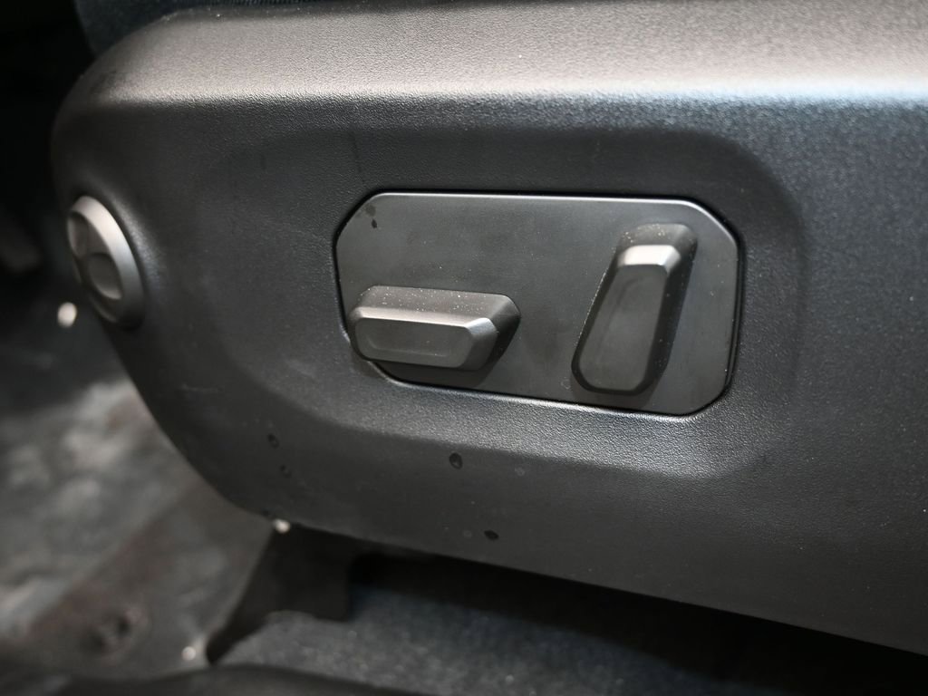 Used 2024 Jeep Gladiator Sport w/ Premium Package image 12