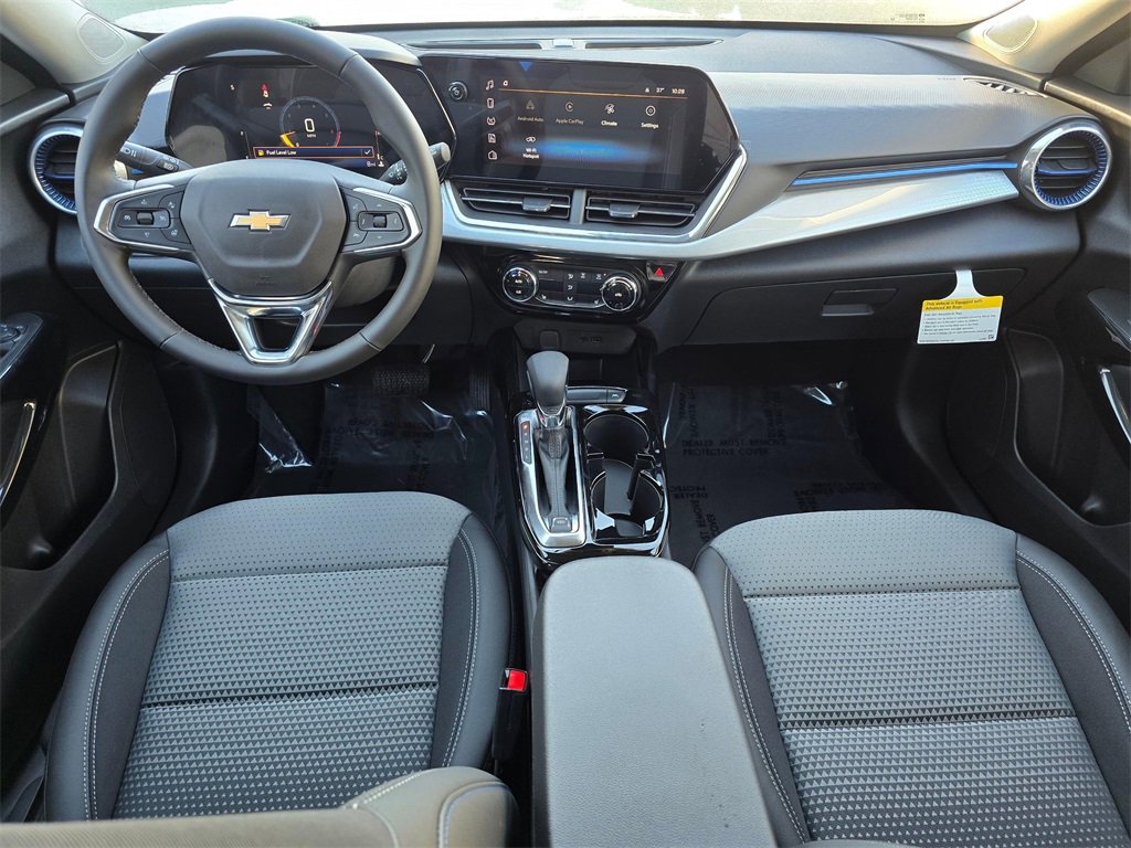 New 2026 Chevrolet Trax LT w/ Driver Confidence Package image 18