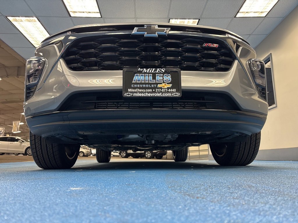 Certified 2025 Chevrolet Trax RS w/ Sunroof Package image 16