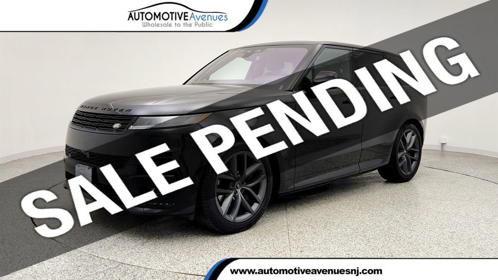Used 2023 Land Rover Range Rover Sport SE Dynamic image 1