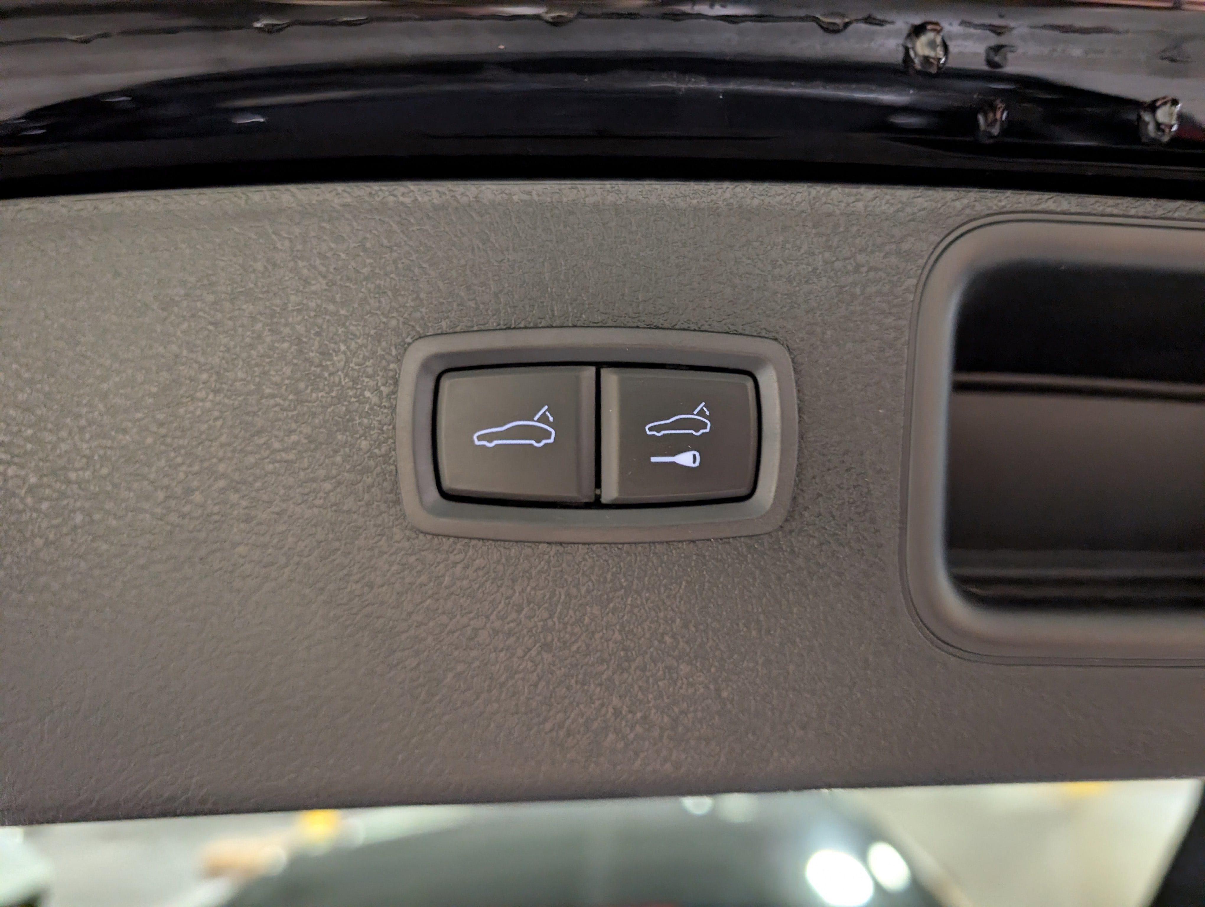 Used 2024 Porsche Macan image 21