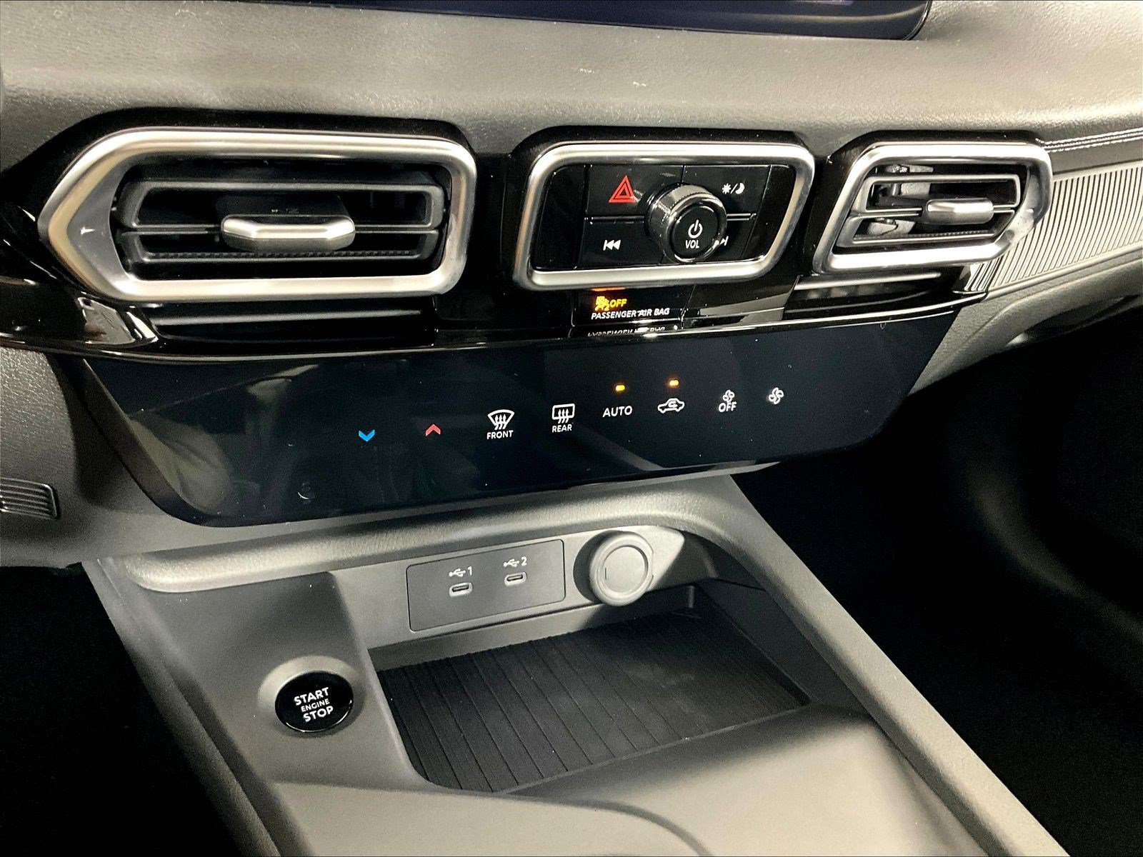 New 2027 Nissan Sentra SV w/ Floor Mat Package FWD image 23