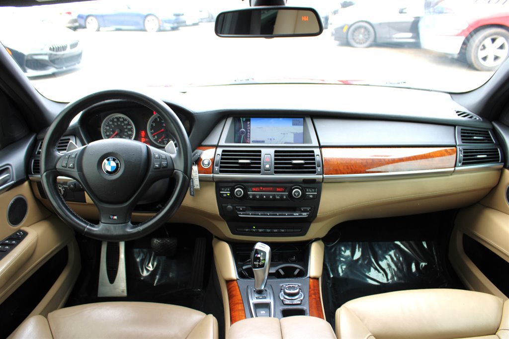 Used 2012 BMW X5 M image 12