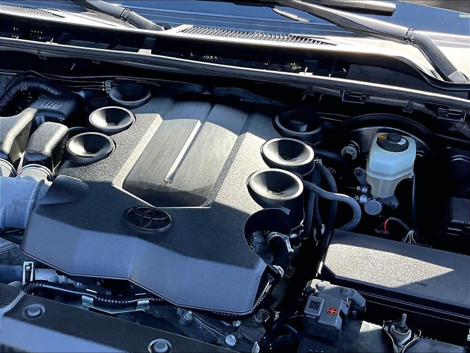 Used 2022 Toyota 4Runner SR5 image 35