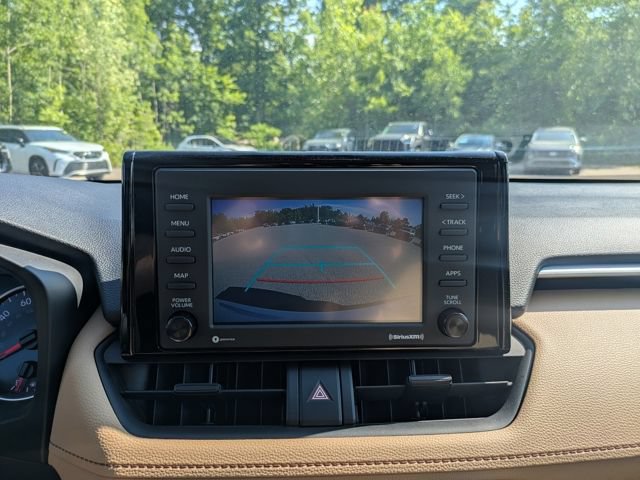 Used 2021 Toyota RAV4 LE AWD/4WD image 26