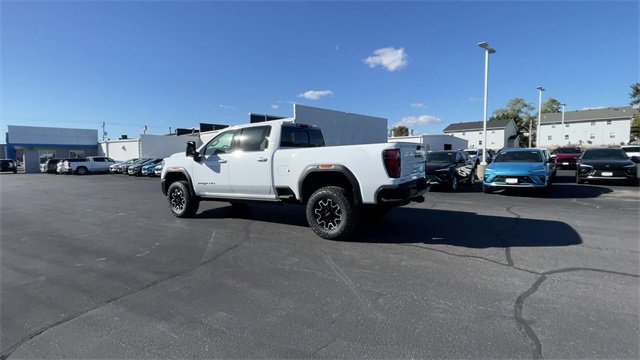 New 2026 GMC Sierra 2500 AT4X image 6