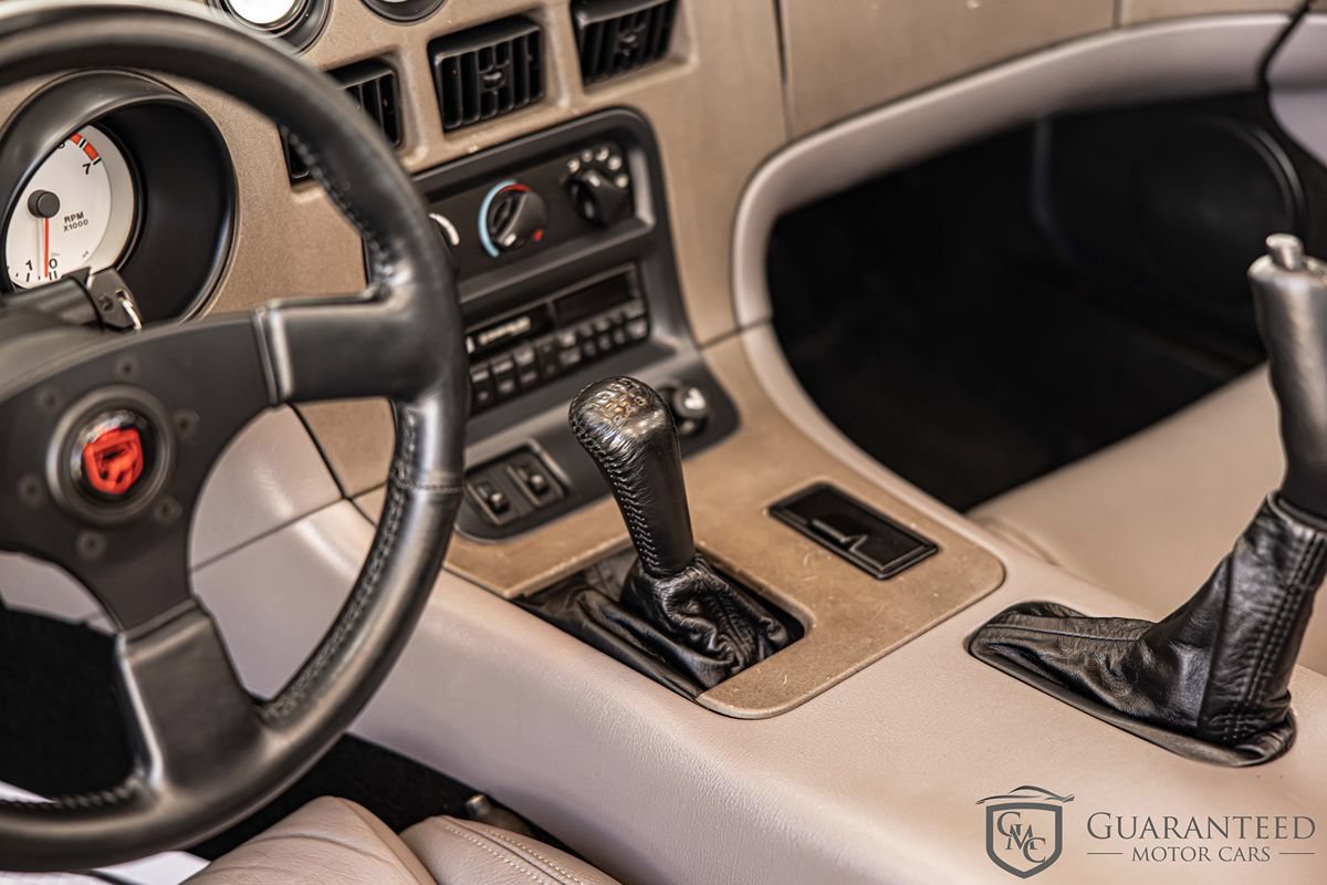 Used 1993 Dodge Viper RT/10 RWD image 17