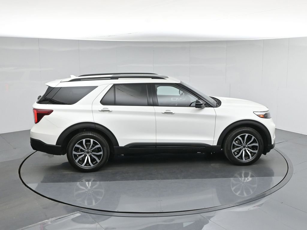Used 2020 Ford Explorer ST w/ Premium Technology Package image 44