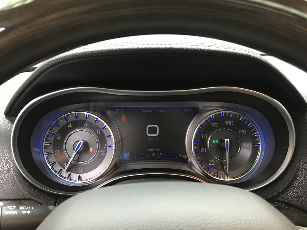 Used 2016 Chrysler 300 C w/ Safetytec Plus Group image 9
