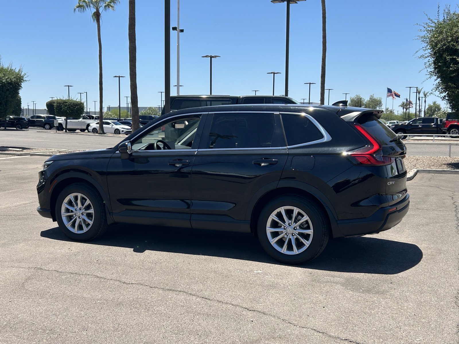 Used 2024 Honda CR-V EX-L image 3