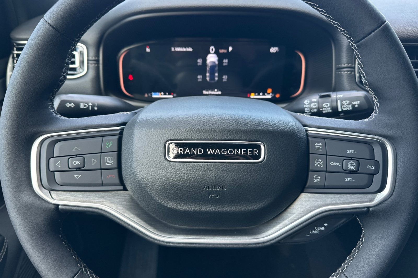 New 2026 Jeep Grand Wagoneer L 4WD image 24