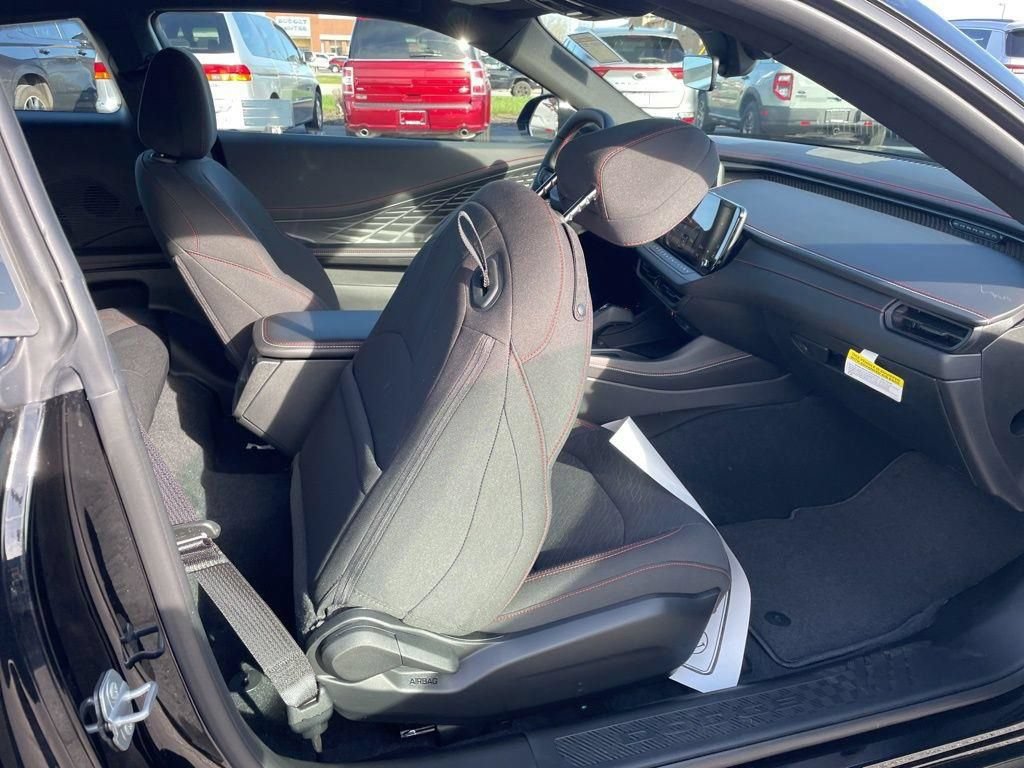 New 2026 Dodge Charger R/T AWD/4WD image 32