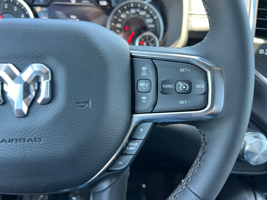 New 2026 RAM 1500 Laramie AWD/4WD image 24