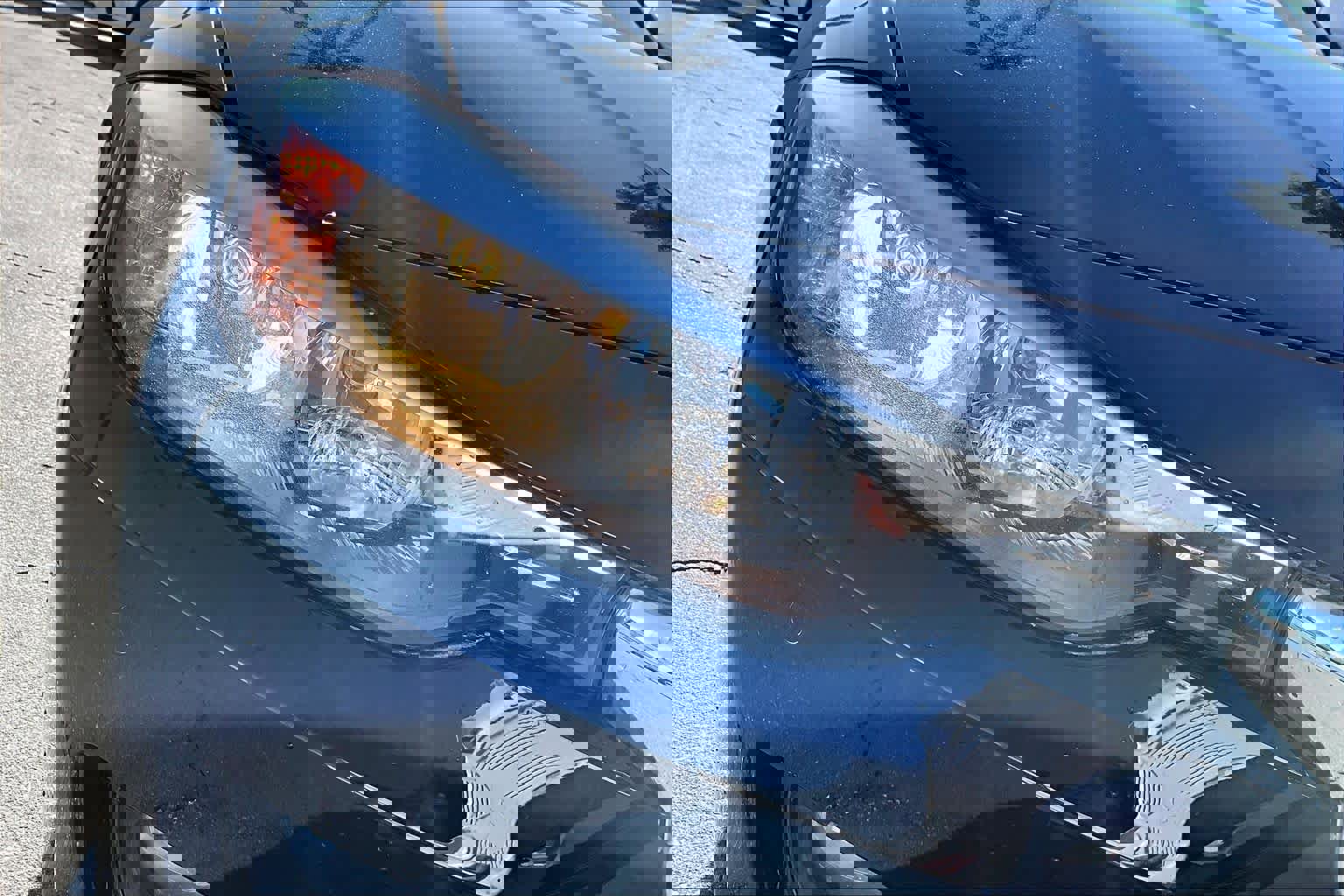 Used 2014 BMW 320i Sedan image 27