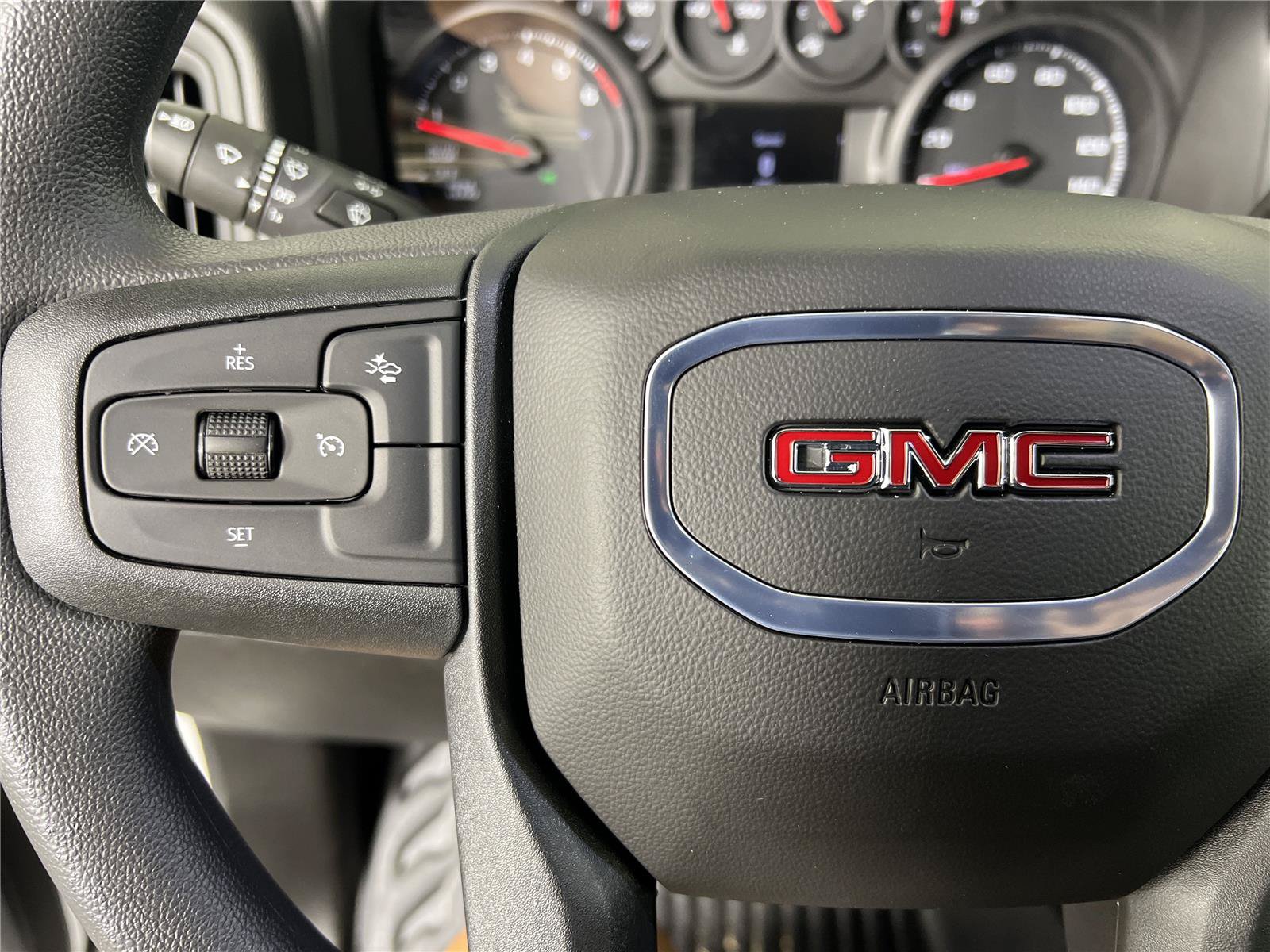 New 2026 GMC Sierra 1500 Pro w/ Convenience Package AWD/4WD image 24