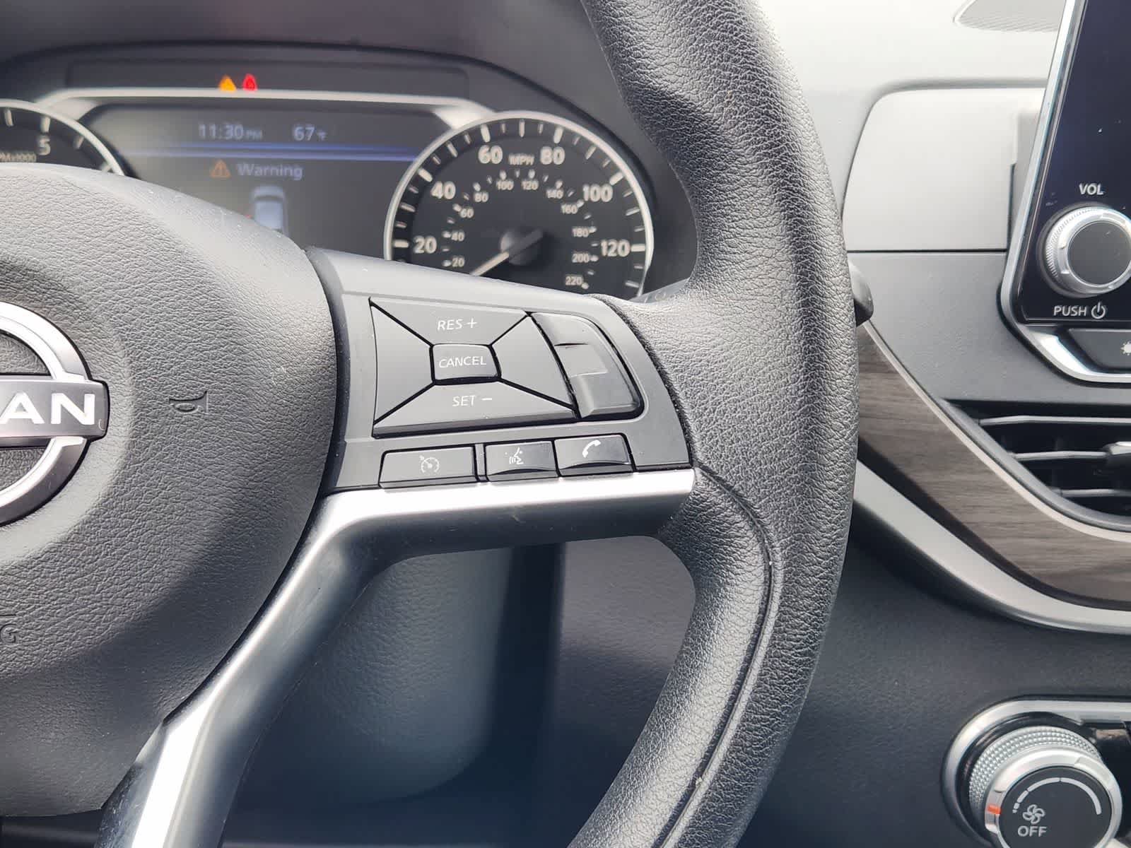 Used 2025 Nissan Altima 2.5 SV FWD image 26