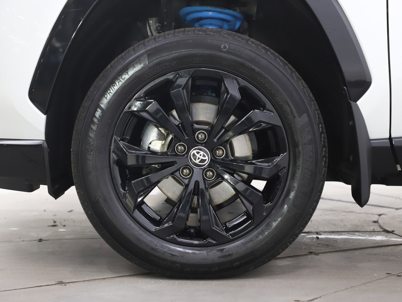 Used 2024 Toyota RAV4 XSE w/ Weather Package AWD/4WD image 29