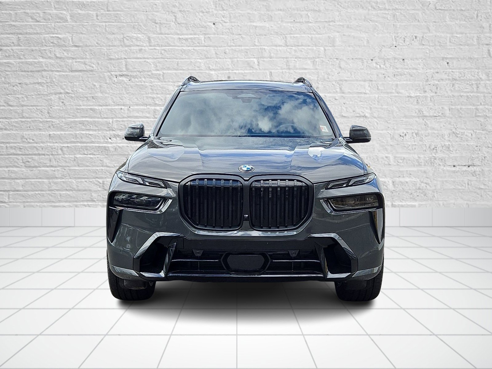Used 2026 BMW X7 xDrive40i w/ M Sport Package AWD/4WD image 2
