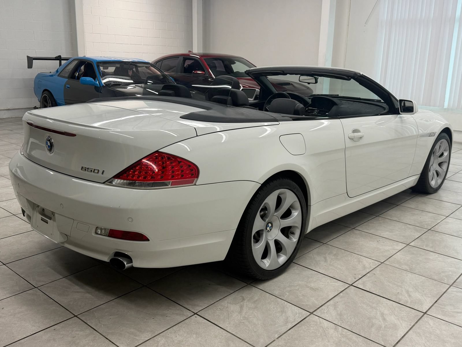 Used 2007 BMW 650i Convertible RWD image 9