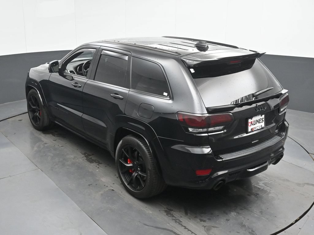 Used 2020 Jeep Grand Cherokee SRT w/ Trailer Tow Group IV AWD/4WD image 42