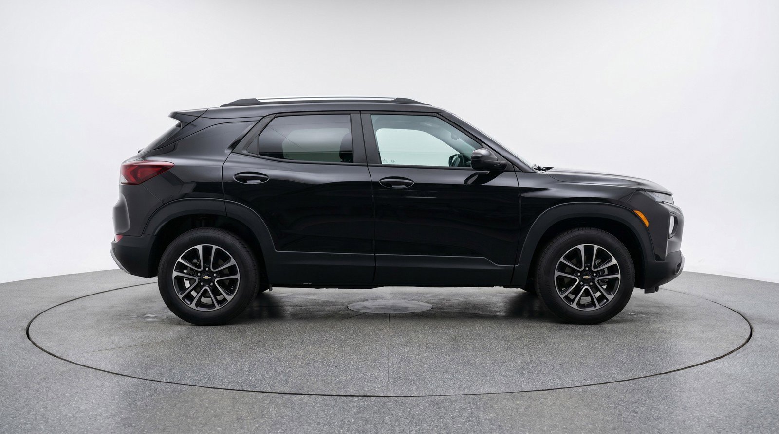 Used 2025 Chevrolet TrailBlazer LT FWD image 11