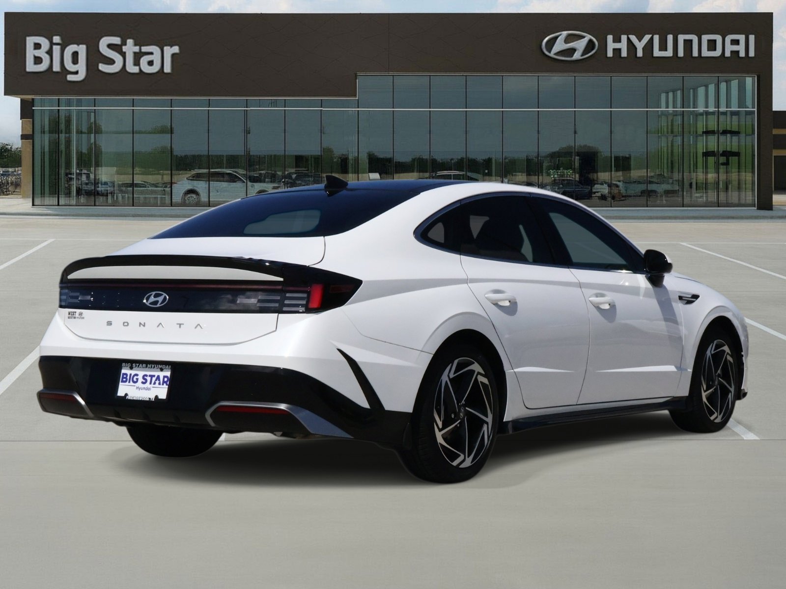 Used 2025 Hyundai Sonata SEL image 4